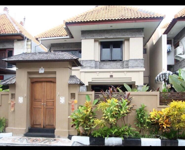 Villa Indah Kuta Royal - Private Pool - Optic Fiber High Speed Internet エクステリア 写真